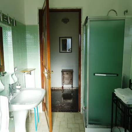 Dafne Pensionat Bari