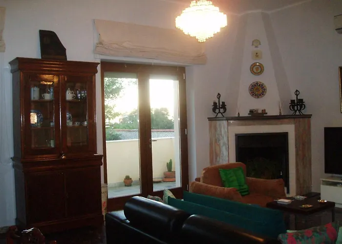 בית הארחה Dafne