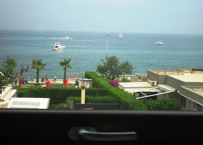 达芙妮别墅 招待所 巴里