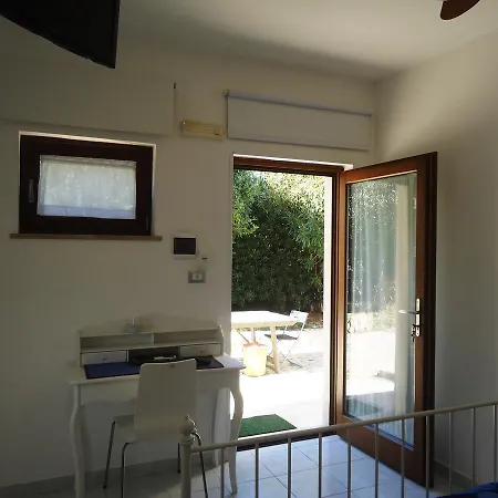 Dafne Guest house 2*