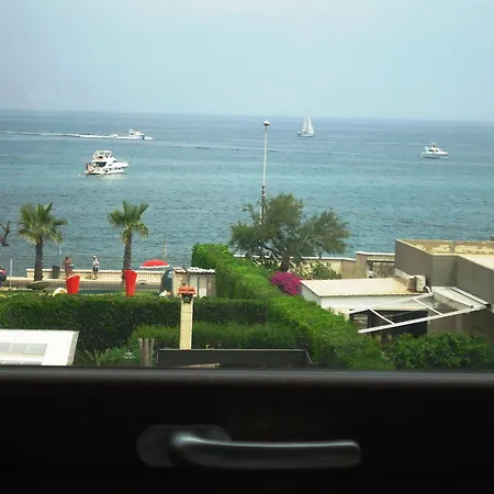 Dafne Guest house 2*